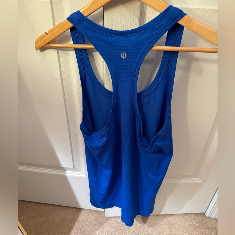 Women’s lulemon swiftly tank